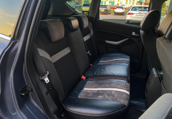 Подержанный автомобиль Ford Kuga 2011 года (9 фото)