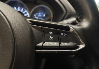 Подержанный автомобиль Mazda CX-5 2017 года (15 фото)