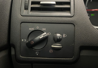 Подержанный автомобиль Ford Kuga 2010 года (14 фото)