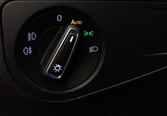 Подержанный автомобиль Volkswagen Tiguan 2018 года (15 фото)