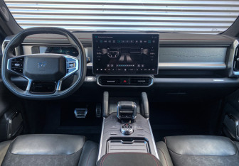 Подержанный автомобиль Jetour T2 2024 года (13 фото)