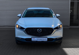Подержанный автомобиль Mazda CX-30 2021 года (2 фото)