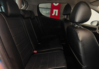 Подержанный автомобиль Peugeot 207 Hatchback 2007 года (8 фото)