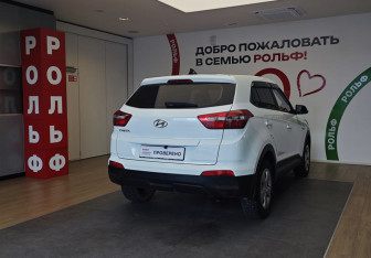 Подержанный автомобиль Hyundai Creta 2019 года (4 фото)