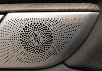 Подержанный автомобиль Tank 500 2023 года (30 фото)