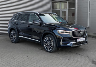 Подержанный автомобиль Geely Monjaro 2025 года (3 фото)
