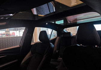 Подержанный автомобиль Toyota Camry Sedan 2025 года (11 фото)
