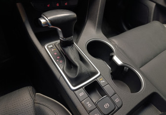 Подержанный автомобиль Kia Sportage 2021 года (14 фото)