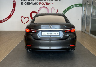 Подержанный автомобиль Mazda 6 Sedan 2021 года (5 фото)