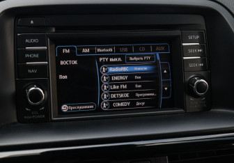 Подержанный автомобиль Mazda CX-5 2013 года (15 фото)