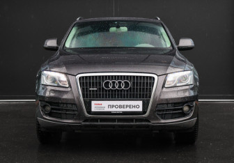 Подержанный автомобиль Audi Q5 2010 года (2 фото)