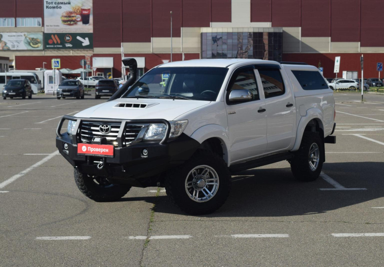 Toyota Hilux 2015 с пробегом 173813 км в Краснодаре, цена 3 100 000 ₽ |  Колёса авто