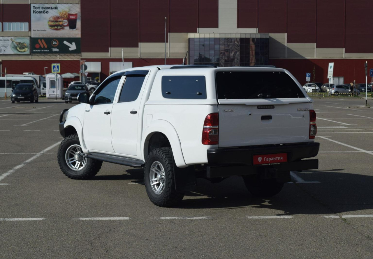 Toyota Hilux 2015 с пробегом 173813 км в Краснодаре, цена 3 100 000 ₽ |  Колёса авто