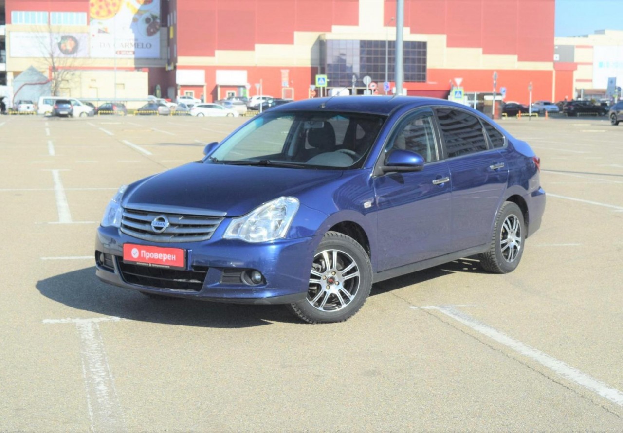 Nissan almera 2015